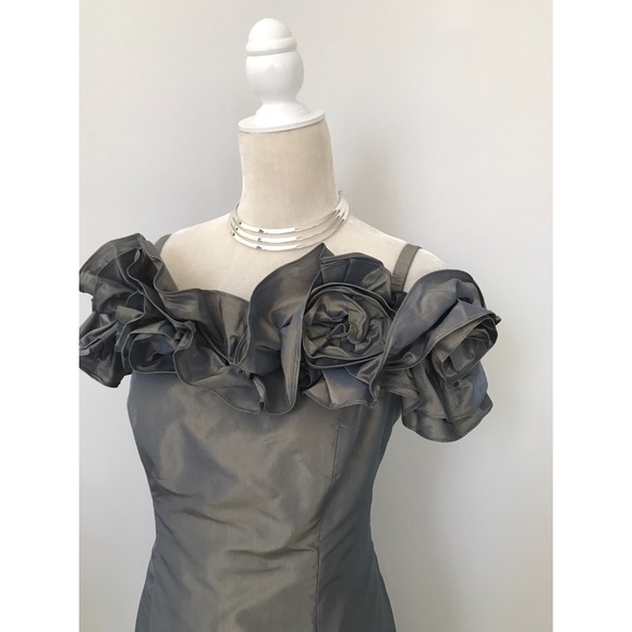 Ricki Freeman for Teri Jon Silk Gown - Picture 2 of 8